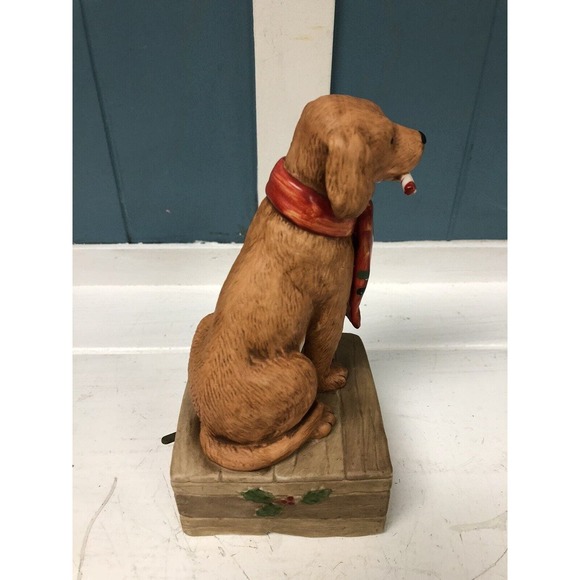 Vtg Gordon Fraser 1984 Ceramic Brown Dog w/ Candy Cane Scarf Christmas Musical - Picture 5 of 8